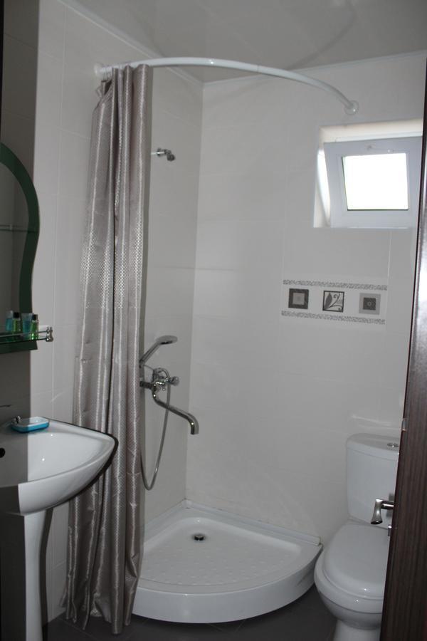 La Deka Guesthouse 라고데키 외부 사진